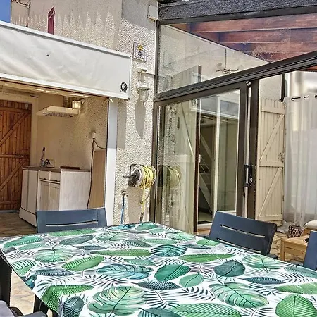 Maison 6 Couchages Cyprien Holiday home *
