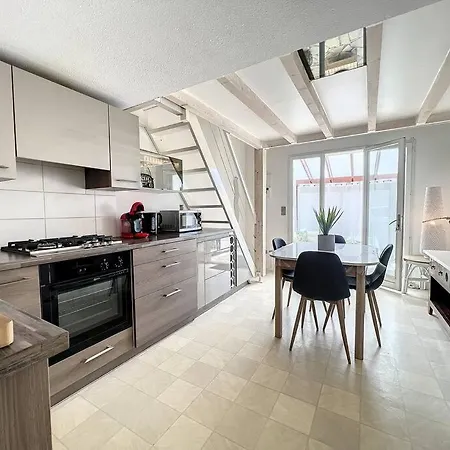 Maison 6 Couchages Cyprien Holiday home